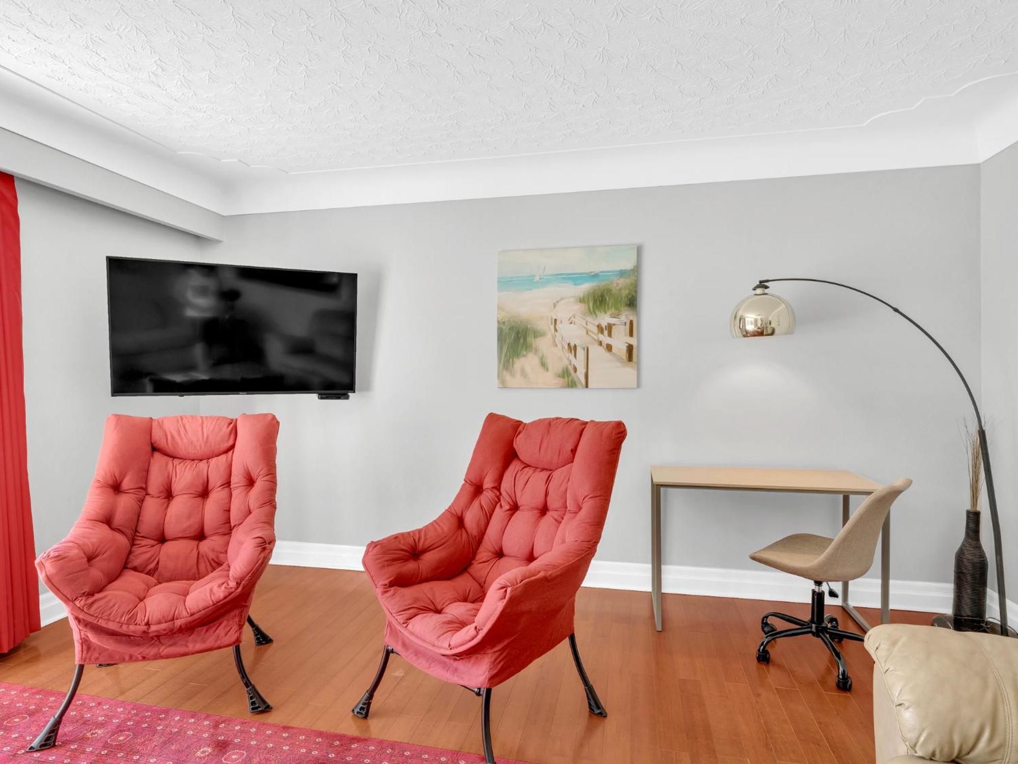 Park #4 - Seacliff Apartment *